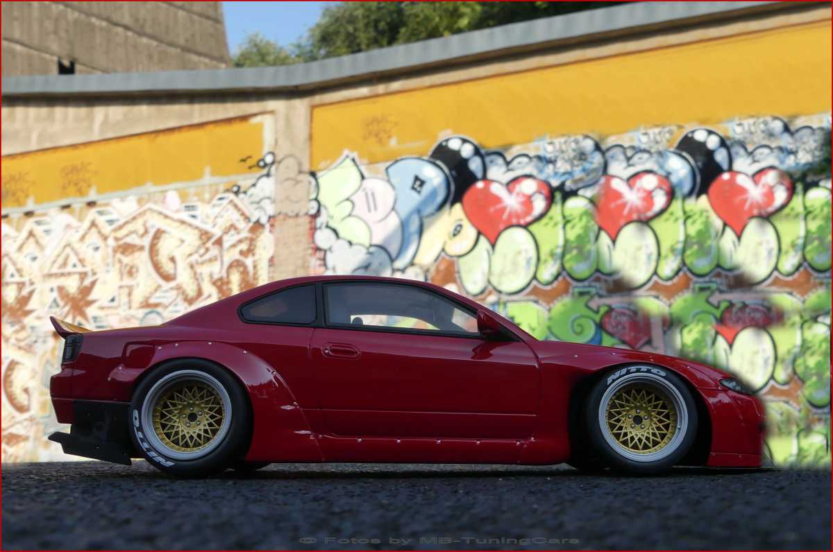 1:18 Nissan Silva S15 RocketBunny Breitbau 2014 Clean Optik + OVP